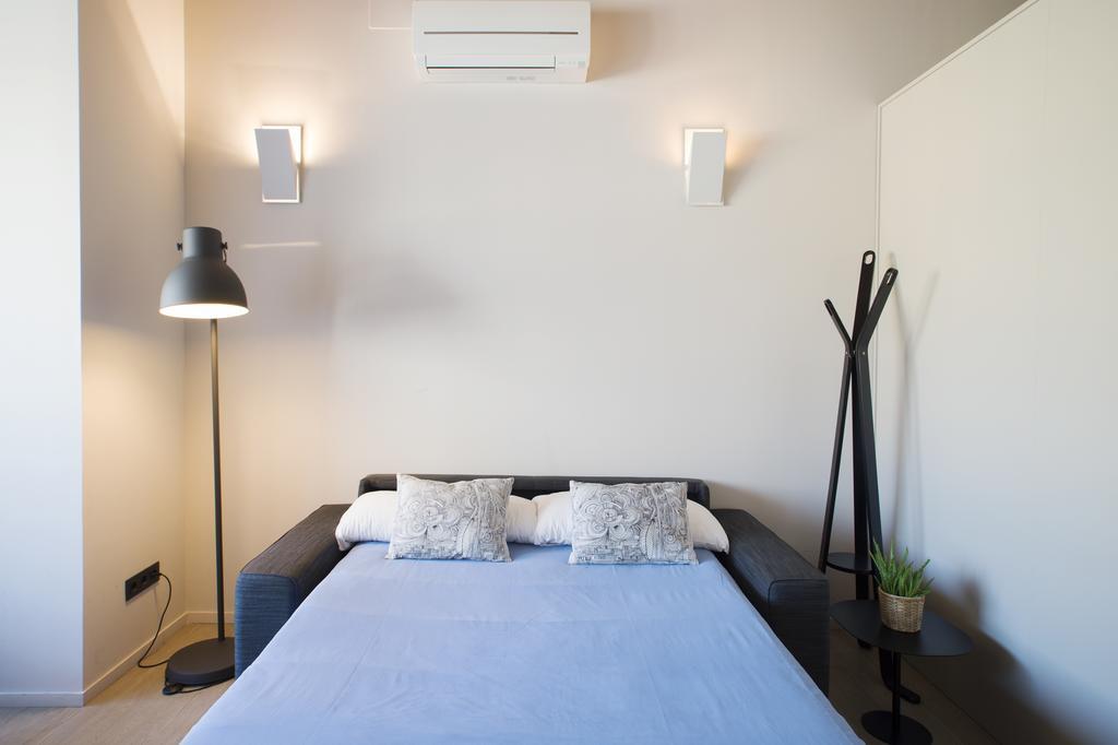 Апартаменты Barcelona Inloft Экстерьер фото